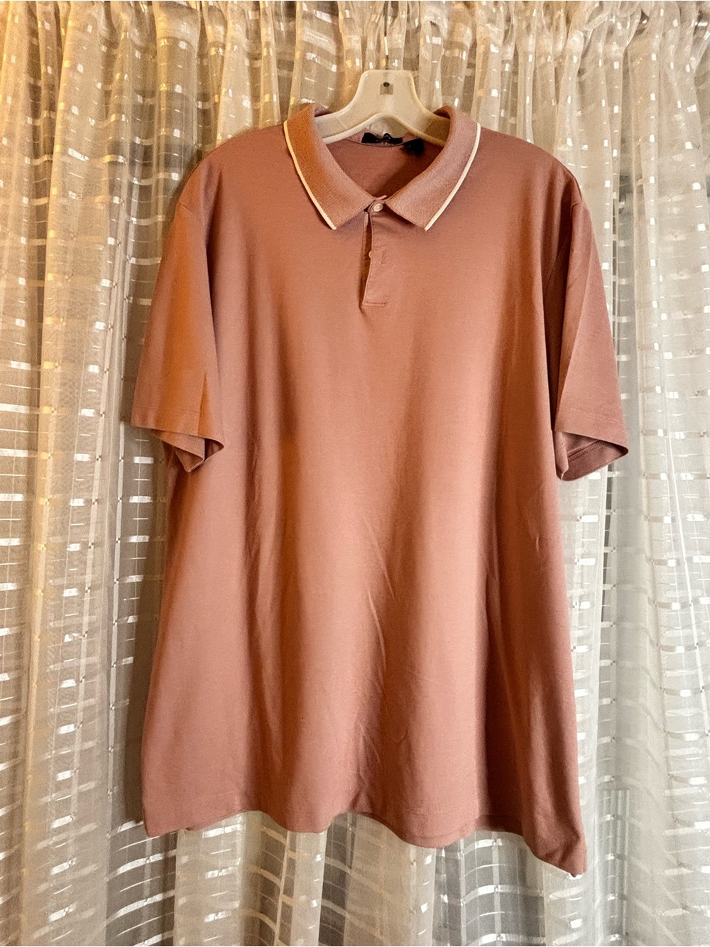 Theory Men's Dusty Rose Polo with White-Trim Collar